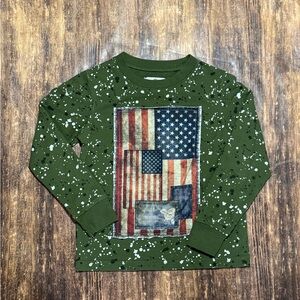 Akademiks size 6 Green Splattered American Flag Shirt